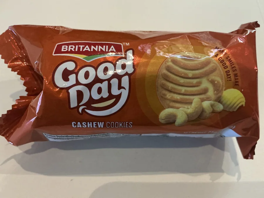 BRITANNIA goodday cashew cookies