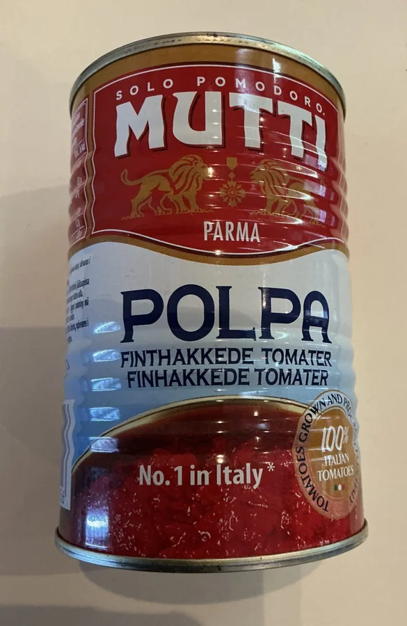 Polpa tomater finhakkede